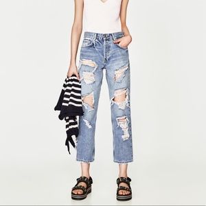 Zara Straight Cut Jeans W Rips Size US 4